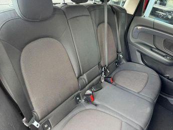 MINI COUNTRYMAN 1.5 7.6kWh GPF Cooper SE SUV 5dr Petrol Plug-in Hybrid Auto ALL4