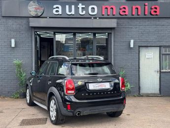 MINI COUNTRYMAN 1.5 7.6kWh GPF Cooper SE SUV 5dr Petrol Plug-in Hybrid Auto ALL4