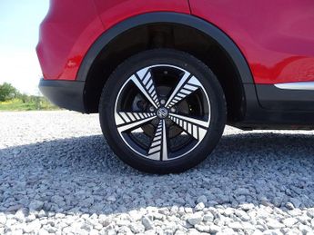 MG MG ZS 44.5kWh Exclusive Auto 5dr