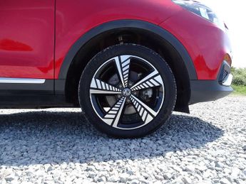 MG MG ZS 44.5kWh Exclusive Auto 5dr