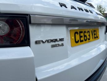 Land Rover Range Rover Evoque 2.2 SD4 Pure Tech Auto 4WD Euro 5 (s/s) 3dr