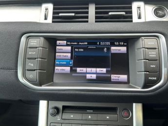 Land Rover Range Rover Evoque 2.2 SD4 Pure Tech Auto 4WD Euro 5 (s/s) 3dr