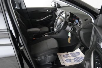 Vauxhall Grandland X 1.2 Turbo SE Premium Euro 6 (s/s) 5dr