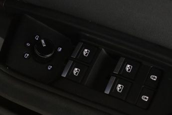 Audi e-tron 50 Technik Auto quattro 5dr 71.2kWh