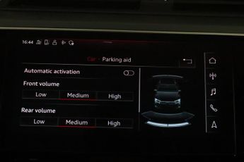 Audi e-tron 50 Technik Auto quattro 5dr 71.2kWh