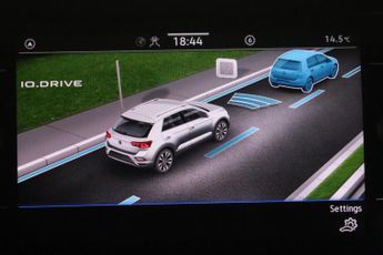 Volkswagen T-Roc 1.5 TSI Life DSG Euro 6 (s/s) 5dr