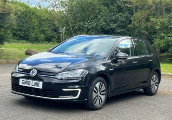Volkswagen e-Golf 35.8kWh e-Golf Auto 5dr