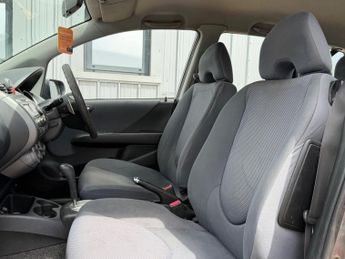 Honda Jazz 1.4 i-DSI SE CVT-7 5dr
