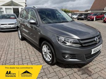 Volkswagen Tiguan 2.0 TDI BlueMotion Tech SE DSG 4WD Euro 5 (s/s) 5dr