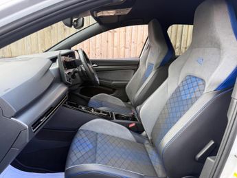 Volkswagen Golf 2.0 TSI R Black Edition DSG 4Motion Euro 6 (s/s) 5dr
