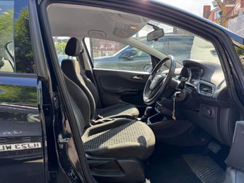 Vauxhall Corsa 1.4i ecoTEC Design Easytronic Euro 6 (s/s) 5dr