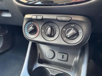 Vauxhall Corsa 1.4i ecoTEC Design Easytronic Euro 6 (s/s) 5dr
