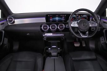 Mercedes-Benz CLA 2.0 CLA220d AMG Line (Premium) Coupe 8G-DCT Euro 6 (s/s) 4dr