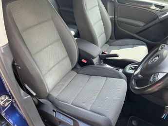 Volkswagen Golf 1.6 TDI Match DSG Euro 5 5dr