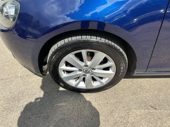 Volkswagen Golf 1.6 TDI Match DSG Euro 5 5dr