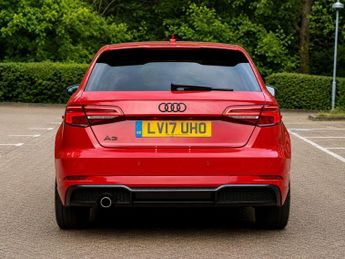 Audi A3 1.6 TDI Black Edition Sportback S Tronic Euro 6 (s/s) 5dr