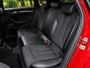 Audi A3 1.6 TDI Black Edition Sportback S Tronic Euro 6 (s/s) 5dr