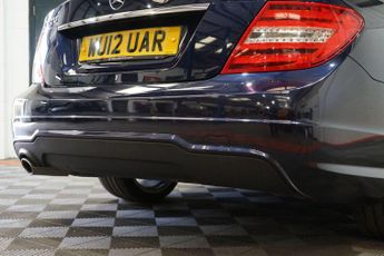 Mercedes-Benz C Class 2.1 C220 CDI BlueEfficiency AMG Sport G-Tronic+ Euro 5 (s/s) 2dr