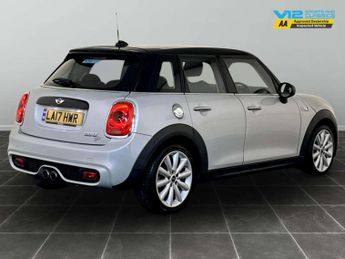 MINI Hatch 2.0 Cooper SD Hatchback 5dr Diesel Auto 6Spd Euro 6 (s/s) (170 p