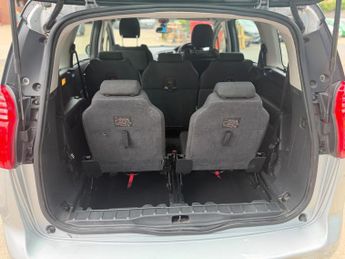 Peugeot 5008 1.6 e-HDi Active EGC Euro 5 (s/s) 5dr