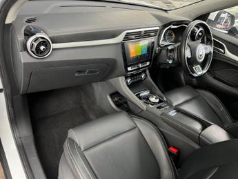 MG MG ZS 44.5kWh Exclusive Auto 5dr