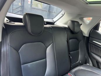 MG MG ZS 44.5kWh Exclusive Auto 5dr
