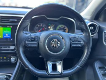 MG MG ZS 44.5kWh Exclusive Auto 5dr