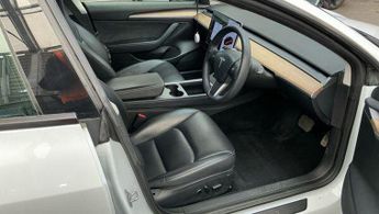 Tesla Model 3 (Dual Motor) Long Range Auto 4WDE 4dr