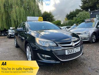 Vauxhall Astra 1.6 16v SRi Euro 5 5dr