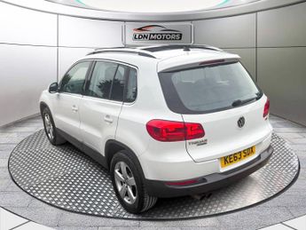 Volkswagen Tiguan 1.4 TSI BlueMotion Tech Moda DSG 5dr