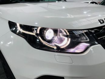 Land Rover Discovery Sport 2.0 TD4 HSE Black Auto 4WD Euro 6 (s/s) 5dr