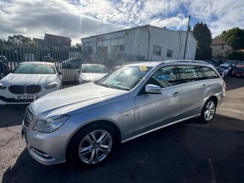Mercedes-Benz E Class 2.1 E250 CDI BlueEfficiency Avantgarde Tiptronic Euro 5 5dr