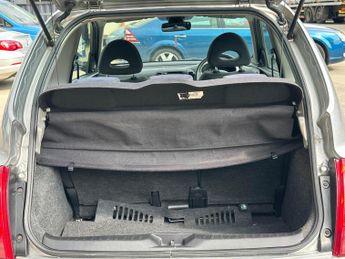 Nissan Micra 1.2 16v SE 3dr