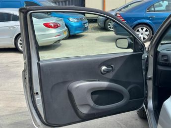 Nissan Micra 1.2 16v SE 3dr