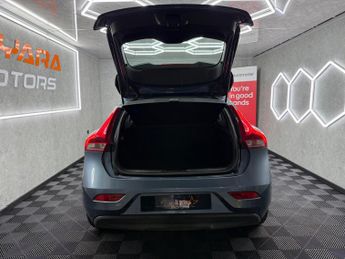 Volvo V40 1.6 D2 SE Euro 5 (s/s) 5dr