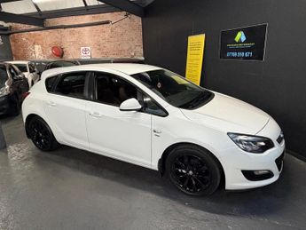 Vauxhall Astra 1.6 16v Active Euro 5 5dr