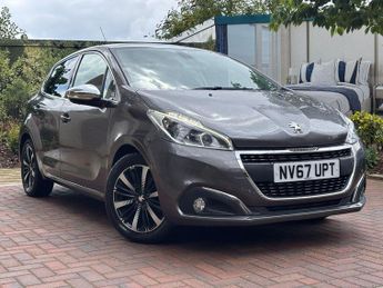 Peugeot 208 1.2 PureTech Allure Premium Euro 6 (s/s) 5dr