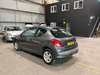 Peugeot 207 1.4 Envy Euro 5 3dr
