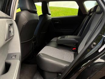 Toyota Auris 1.8 VVT-h Excel Touring Sports CVT Euro 6 (s/s) 5dr