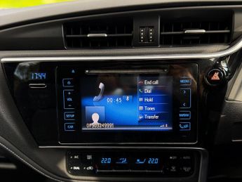 Toyota Auris 1.8 VVT-h Excel Touring Sports CVT Euro 6 (s/s) 5dr