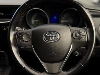 Toyota Auris 1.8 VVT-h Excel Touring Sports CVT Euro 6 (s/s) 5dr