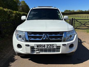 Mitsubishi Shogun 3.2 DI-DC SG2 SUV 5dr Diesel Auto 4WD Euro 5 LWB (197 ps)