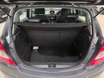 Vauxhall Corsa 1.4i 16v SE 5dr (a/c)