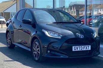 Toyota Yaris 1.5 VVT-h Design Hatchback 5dr Petrol Hybrid E-CVT Euro 6 (s/s) 