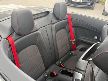 Mercedes-Benz C Class 3.0 C43 V6 AMG (Premium Plus) Cabriolet G-Tronic+ 4MATIC Euro 6 