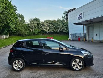 Renault Clio 1.5 dCi Dynamique MediaNav Euro 5 (s/s) 5dr