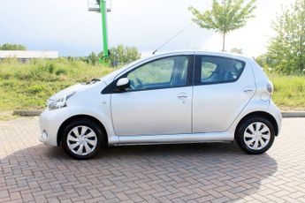 Toyota AYGO 1.0 VVT-i Ice Euro 5 5dr