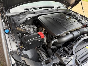 Jaguar XE 2.0i R-Sport Saloon 4dr Petrol Auto Euro 6 (s/s) (250 ps)