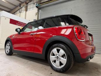 MINI Hatch 1.5 Cooper Auto Euro 6 (s/s) 3dr