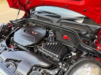 MINI Hatch 1.5 Cooper Auto Euro 6 (s/s) 3dr